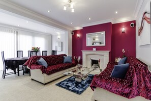 Lounge - Brooklyn House (London)