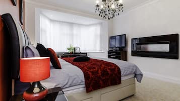 Dubbelrum - delat badrum (Cherry Room) | 1 sovrum, individuell inredning, unika möbler och arbetsyta för laptop