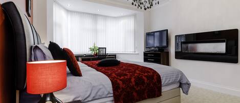 ห้องดับเบิล, ห้องน้ำรวม (Cherry Room) | ห้องพักตกแต่งอย่างมีเอกลักษณ์, ตกแต่งพิเศษโดยเฉพาะ