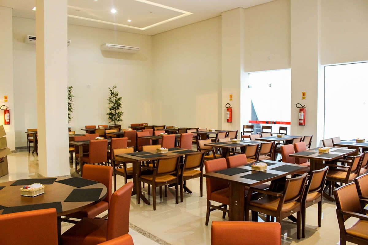 Tägliches inbegriffenes Frühstücksbuffet