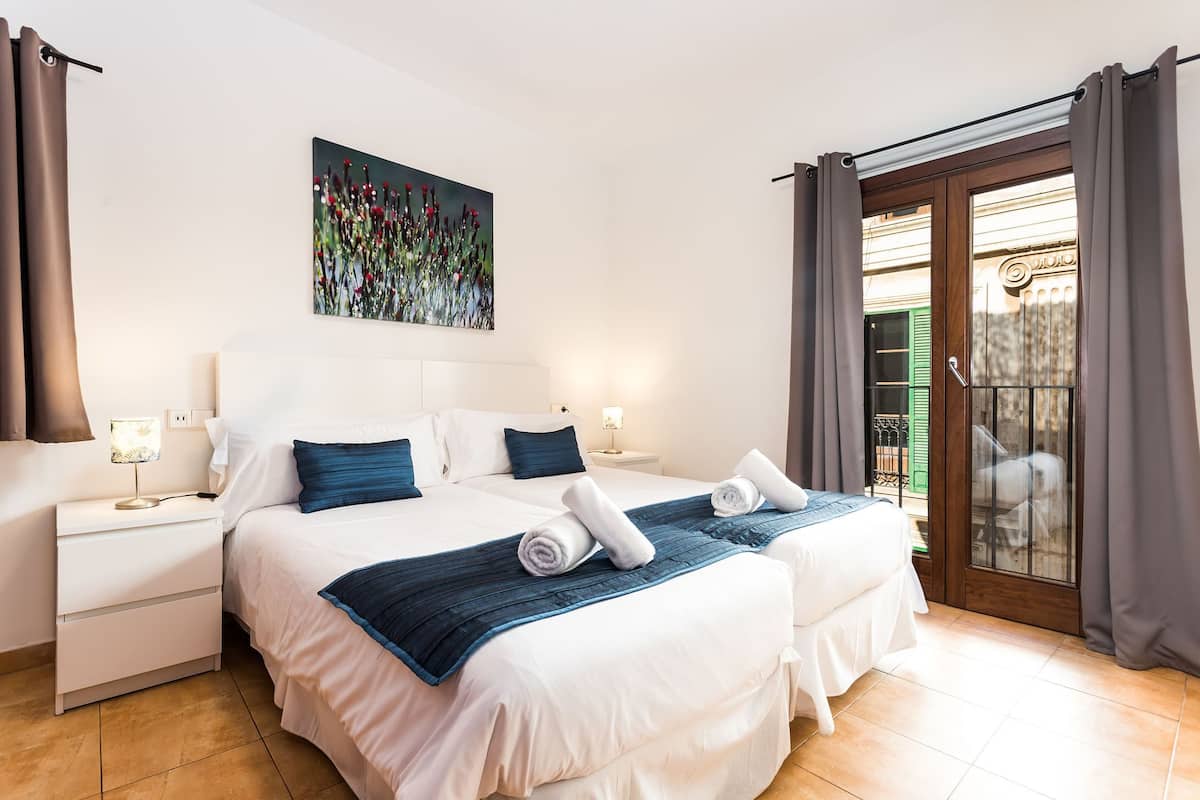 Apartment, 3 Bedrooms, Terrace | 1 bedroom, individually decorated, individually furnished