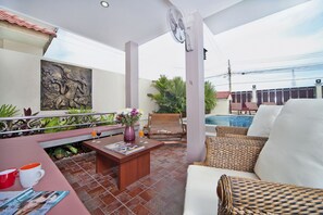 Terrace/patio - Baan Calypso (Pattaya)