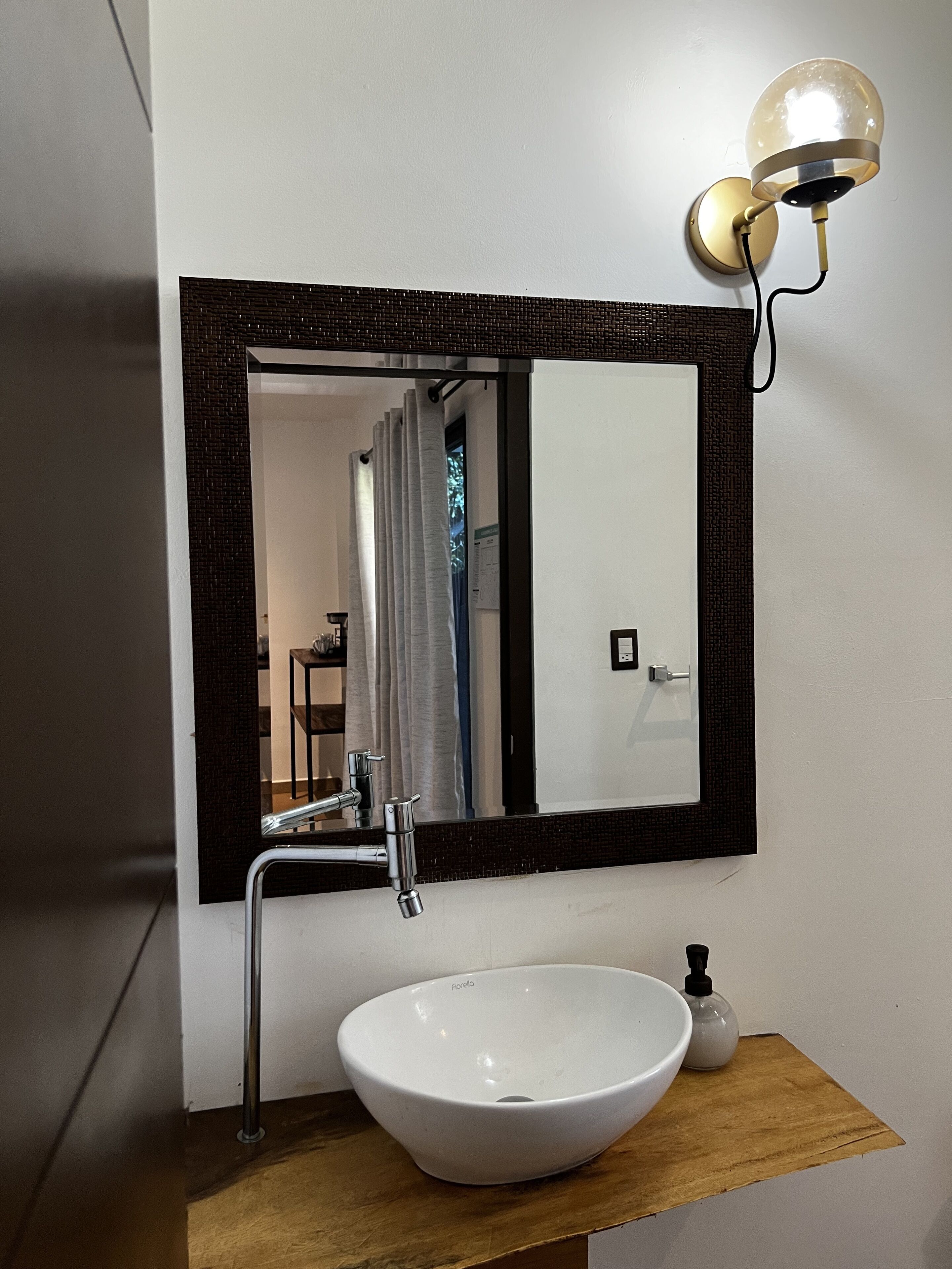 deluxe double room, 1 bedroom, mountain view | bathroom | hair dryer