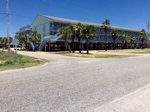 Condo, 1 Bedroom | Exterior