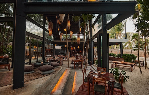 Breakfast, lunch and dinner served - Our Habitas Tulum - Adults Only (Tulum)