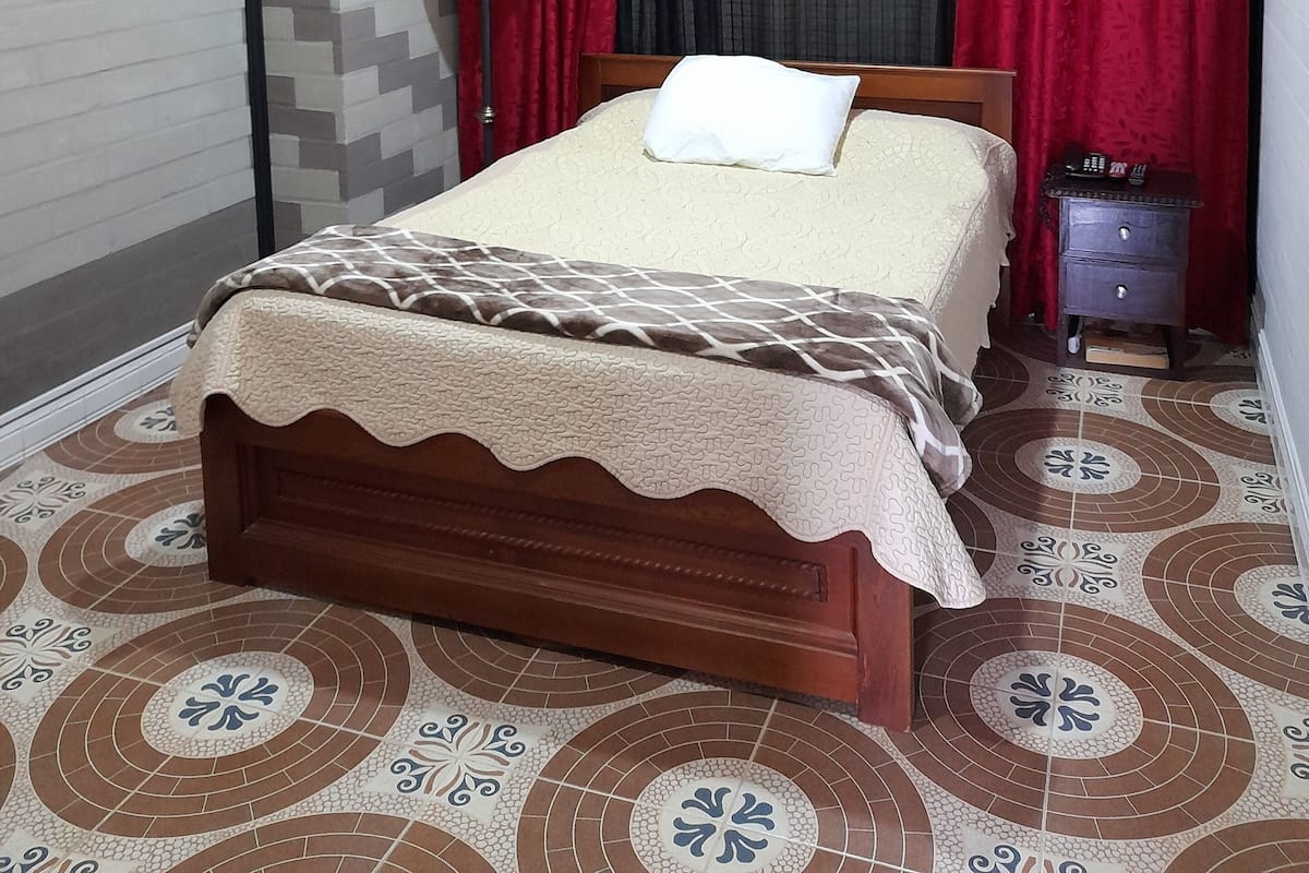 3 bedrooms, minibar, in-room safe, desk