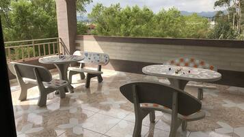 Penthouse | Terrace/patio