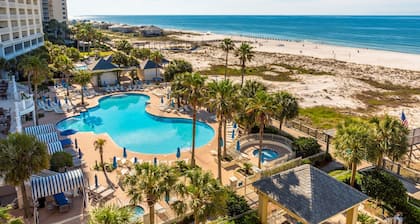 Beach Club by ALBVR