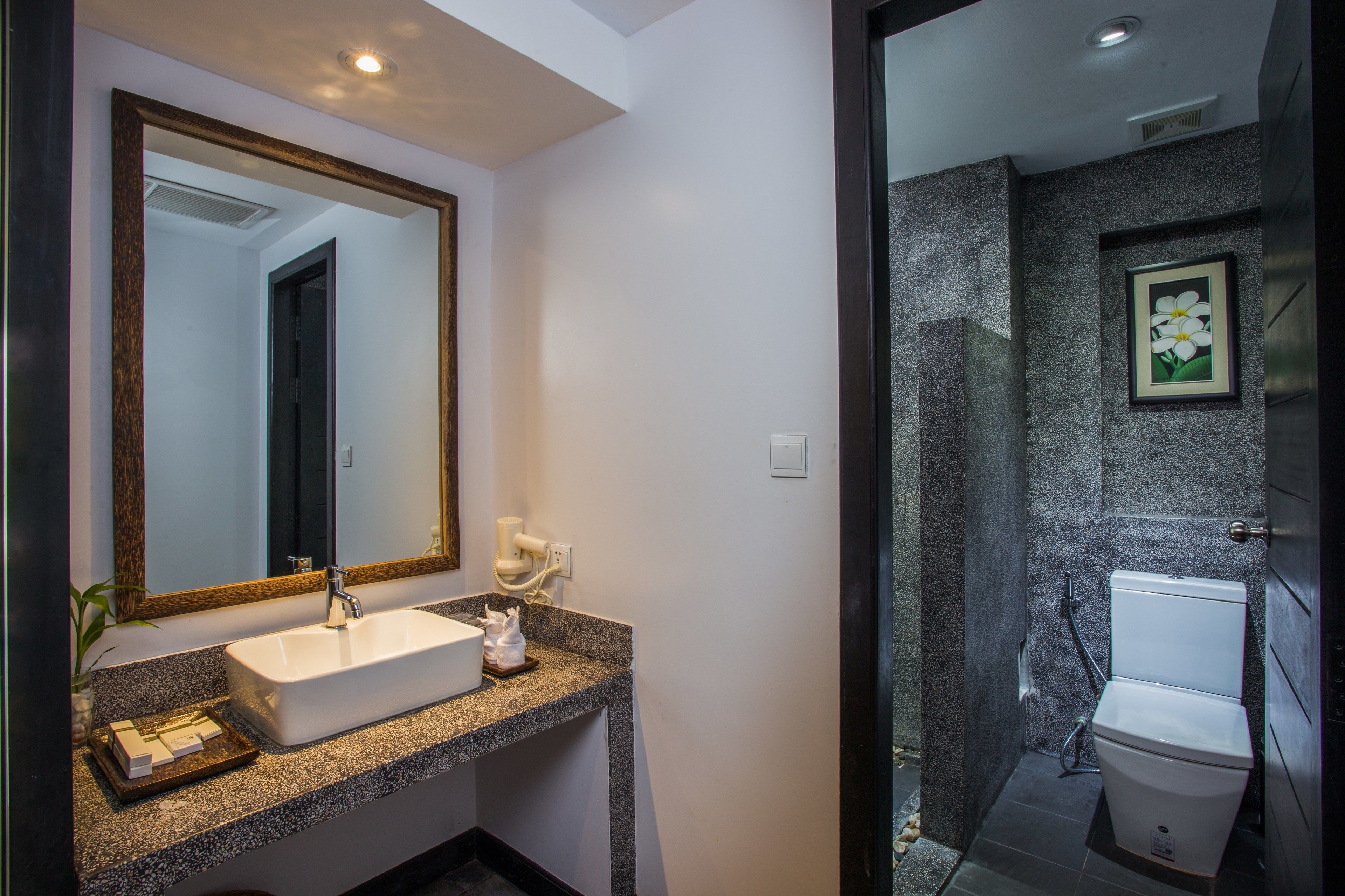 suite | bathroom | shower, rainfall showerhead, designer toiletries, hair dryer