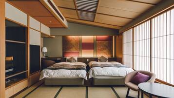 Japanese-style Twin Room, Non Smoking | Down comforters, in-room safe, desk, free WiFi