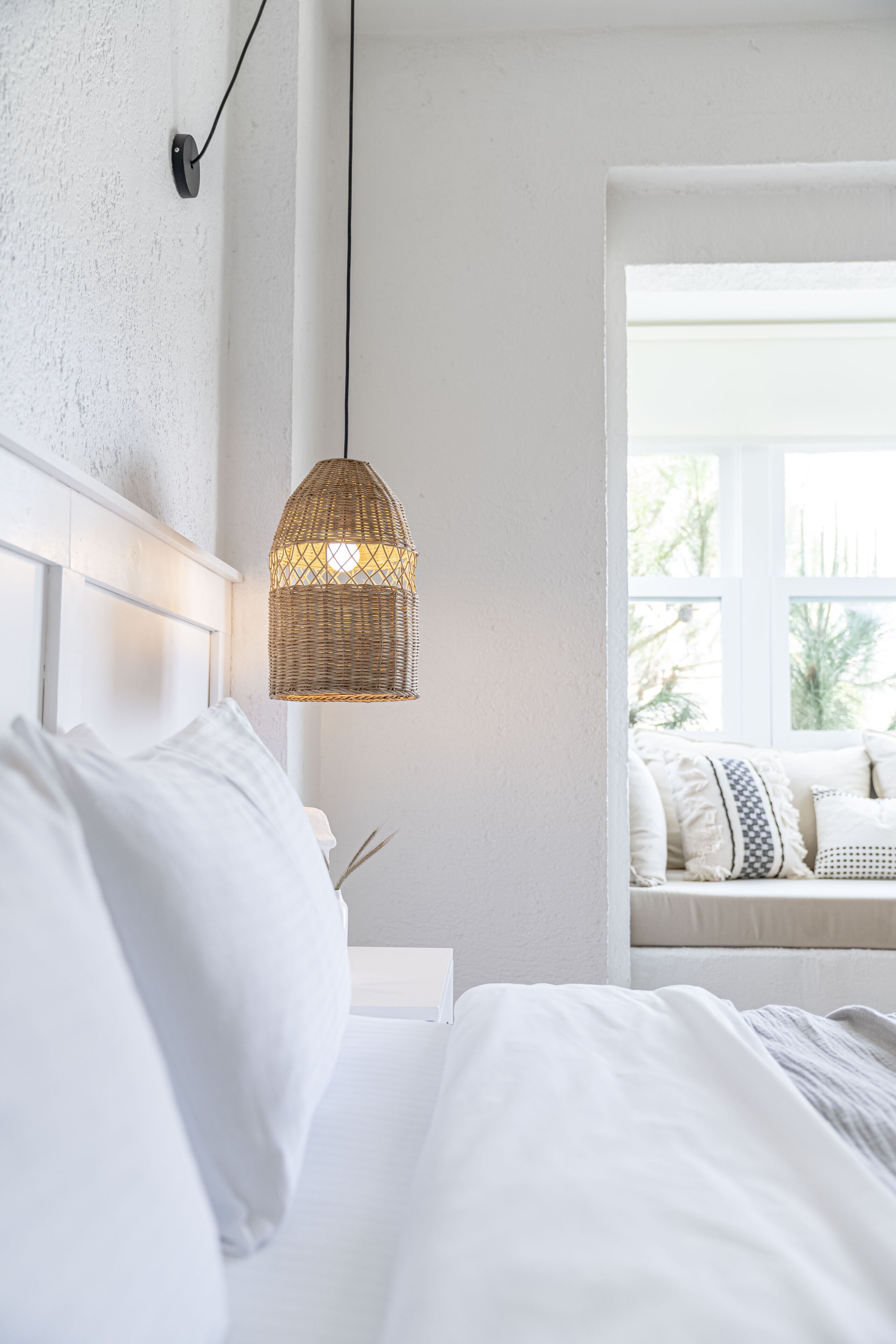 Minibar, desk, iron/ironing board, free WiFi