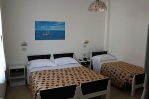 In-room safe, free WiFi