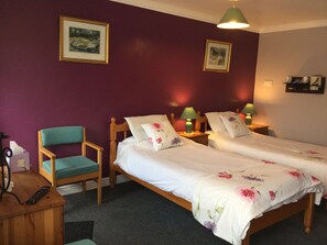 Twin Room | Wi-fi percuma, cadar katil 