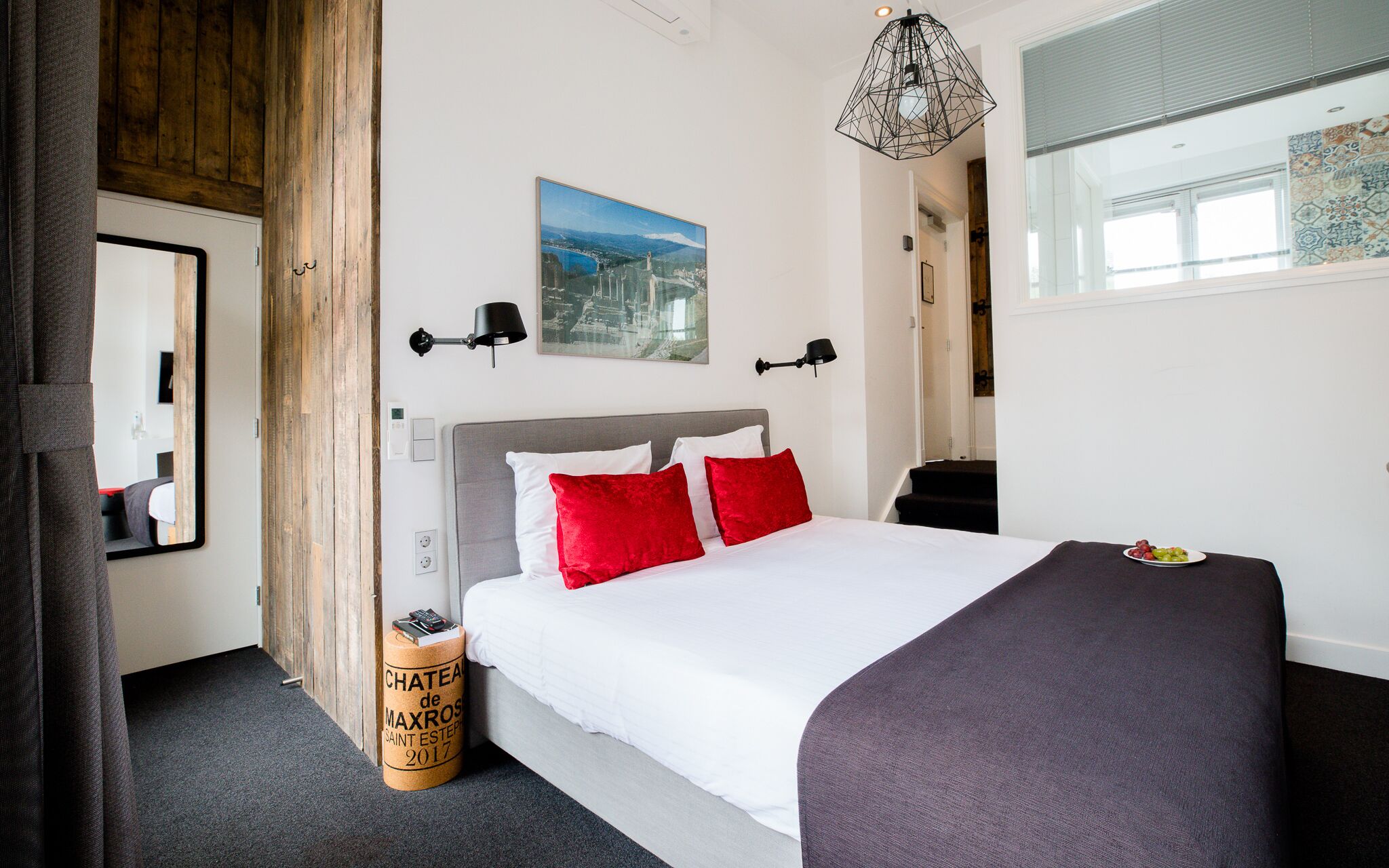Double Room, Balcony | Premium bedding, minibar, in-room safe, desk