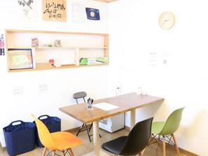 Restaurant - Harimayabashi Guest House - Hostel (Kochi)