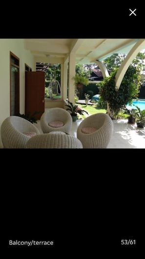 Romantic Suite, 1 King Bed, Pool View | Terrace/patio