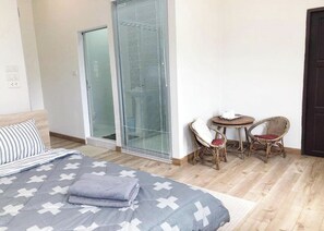 Phòng đôi Deluxe | Minibar, bàn, phòng cách âm, truy cập Internet không dây miễn phí 