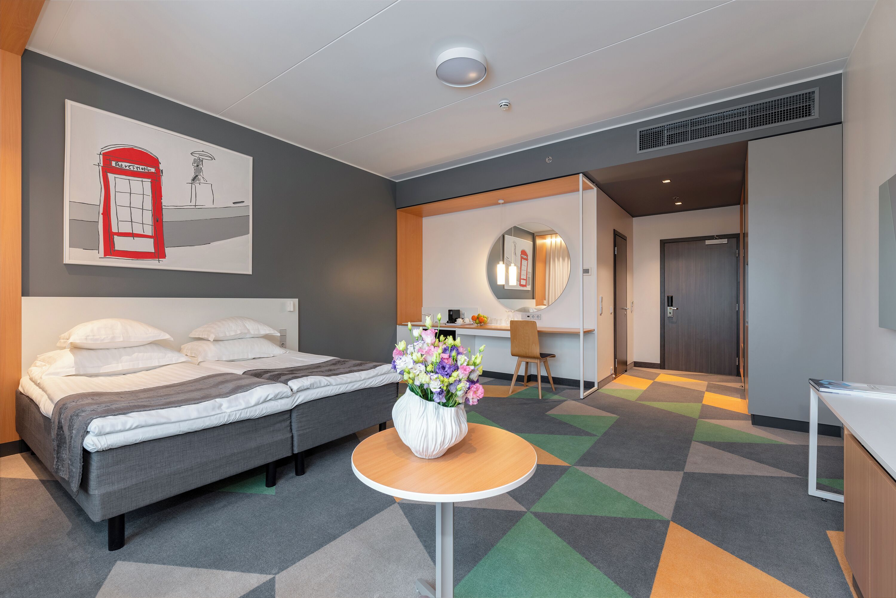 1 bedroom, hypo-allergenic bedding, in-room safe, desk