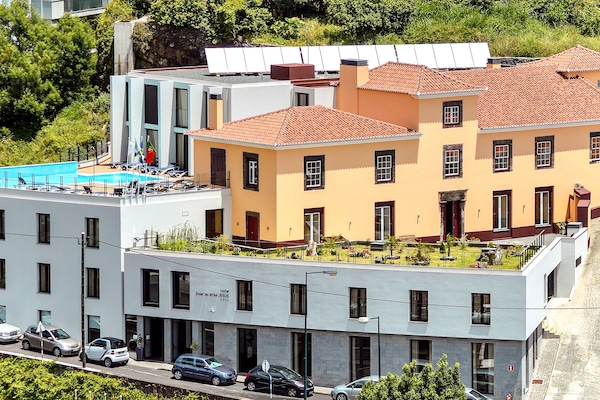 Façade de lâhĂ©bergement