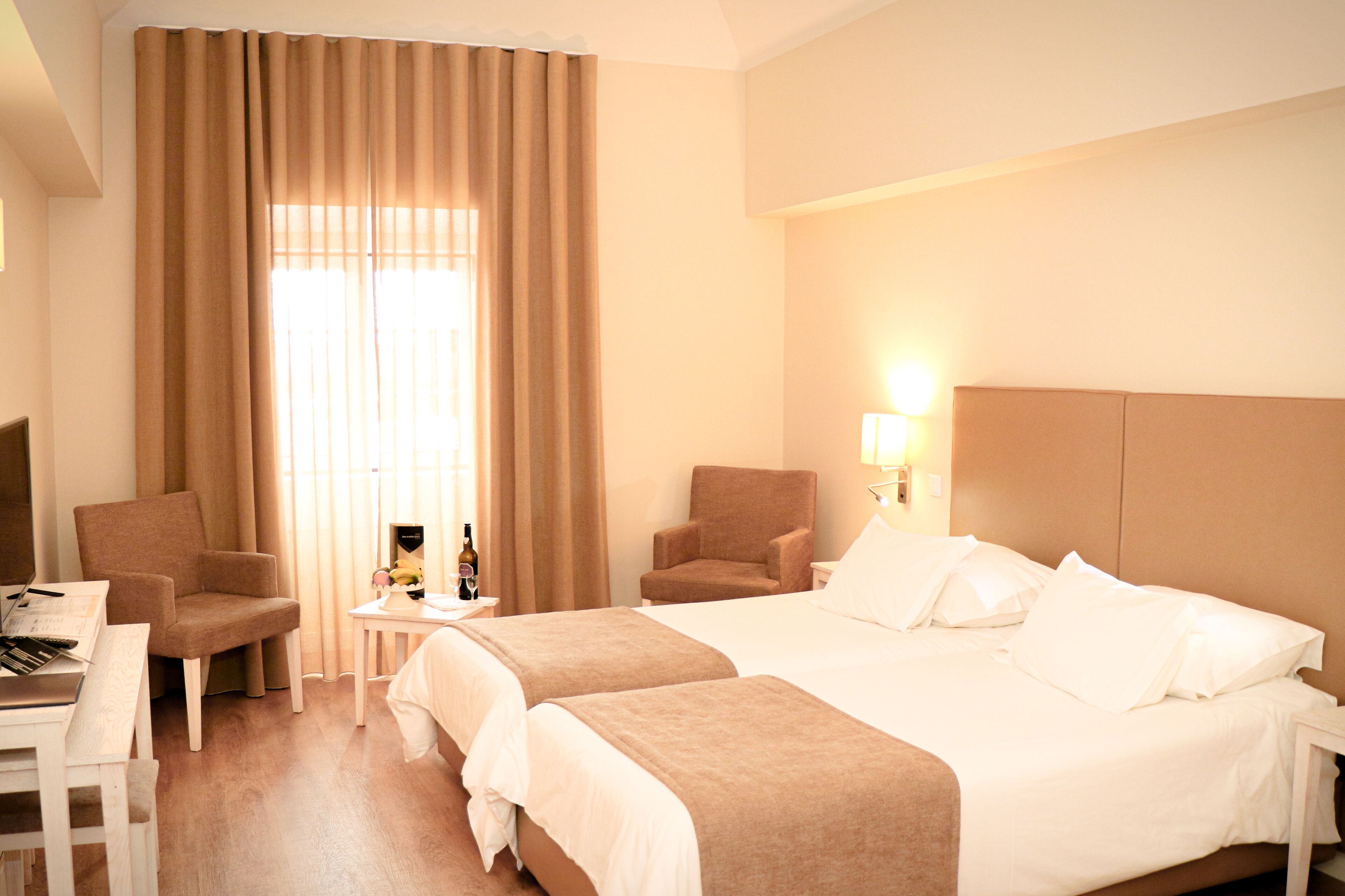 minibar, in-room safe, desk, blackout curtains