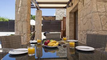 Junior Villa, 3 Bedrooms, Private Pool, Poolside | Terrace/patio