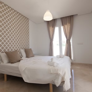 1 bedroom, soundproofing, iron/ironing board, free WiFi