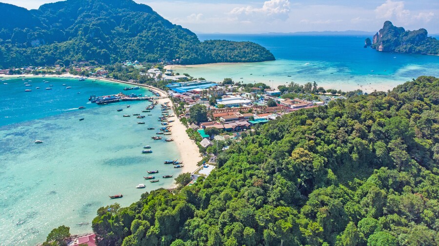 Phi Phi Andaman Legacy Resort