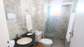 Shower, free toiletries, hair dryer, towels