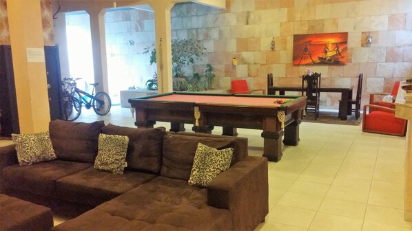 Sala de estar en el lobby