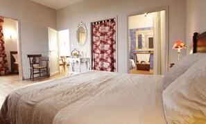 Premium bedding, individually decorated, individually furnished, desk