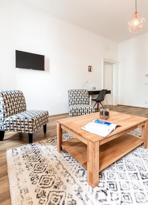 1 quarto, Wi-Fi de cortesia, roupa de cama