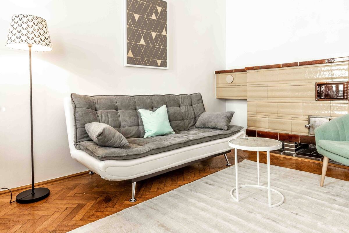 Apartment Vintage | Area soggiorno | TV a schermo piatto