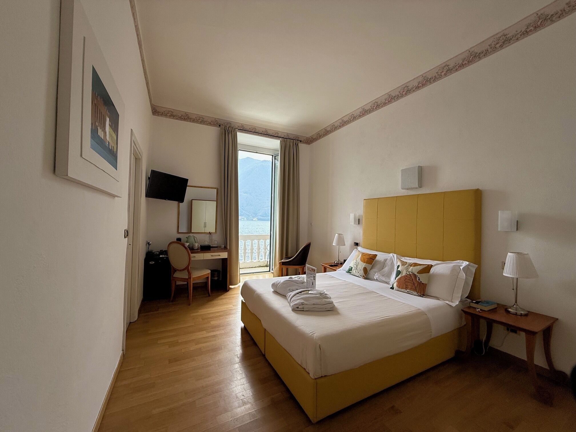 Deluxe Room, Balcony, Lakeside | Premium bedding, down comforters, memory foam beds, in-room safe