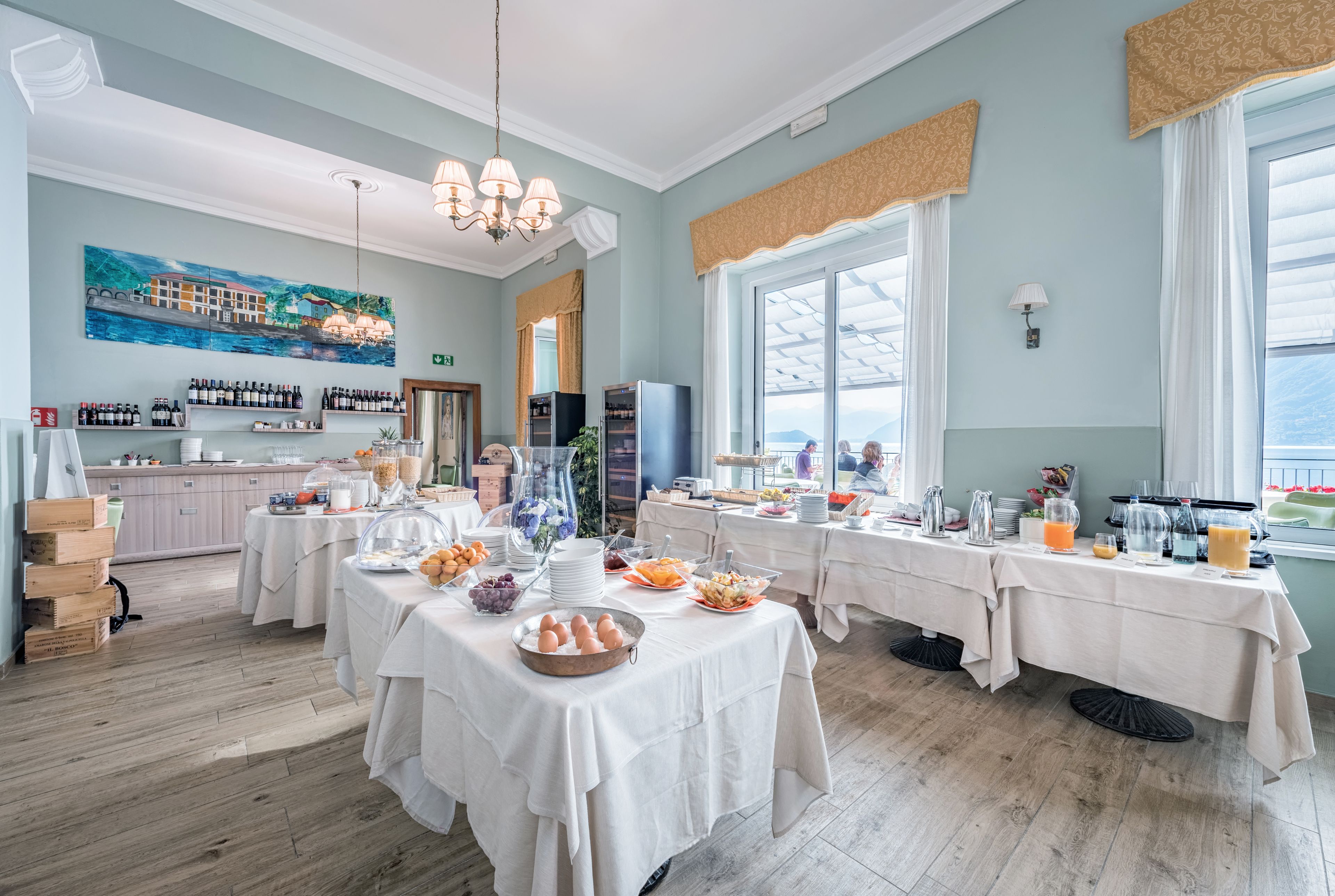 daily buffet breakfast (eur 15 per person)