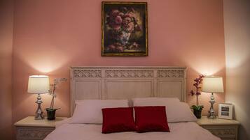 Suite, City View | Free WiFi, bed sheets