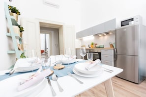 Literie de qualité, minibar, décor unique, bureau