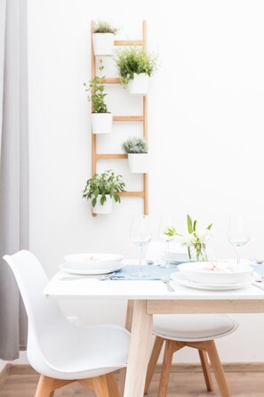 Premium bedding, minibar, individually decorated, desk - CHILL Apartments (Prague)