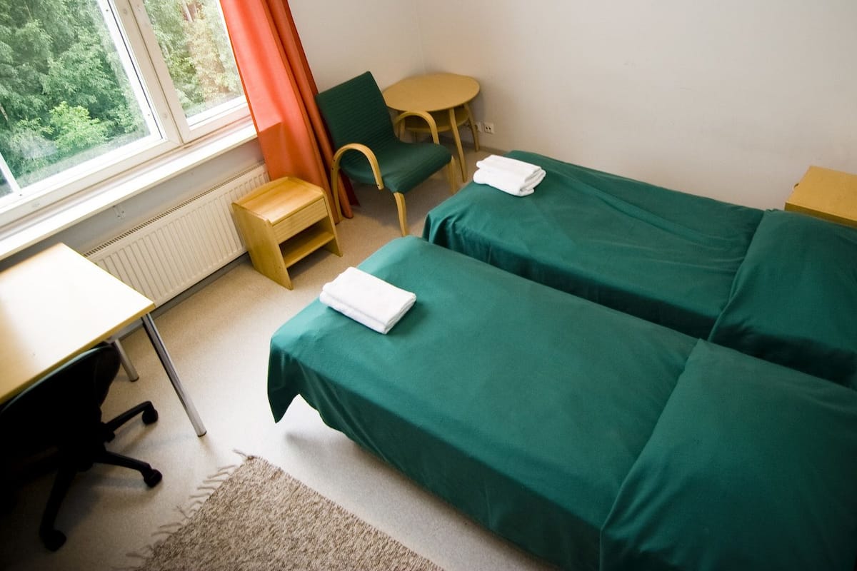 quadruple room, 2 bedrooms | desk, cots/infant beds