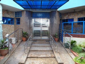 Ingresso della struttura