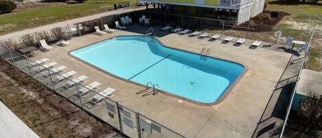 House, 2 Bedrooms | Pool | Outdoor pool