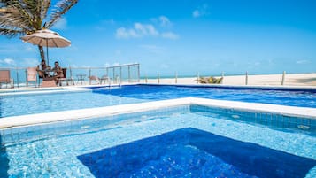 室外 SPA 浴池