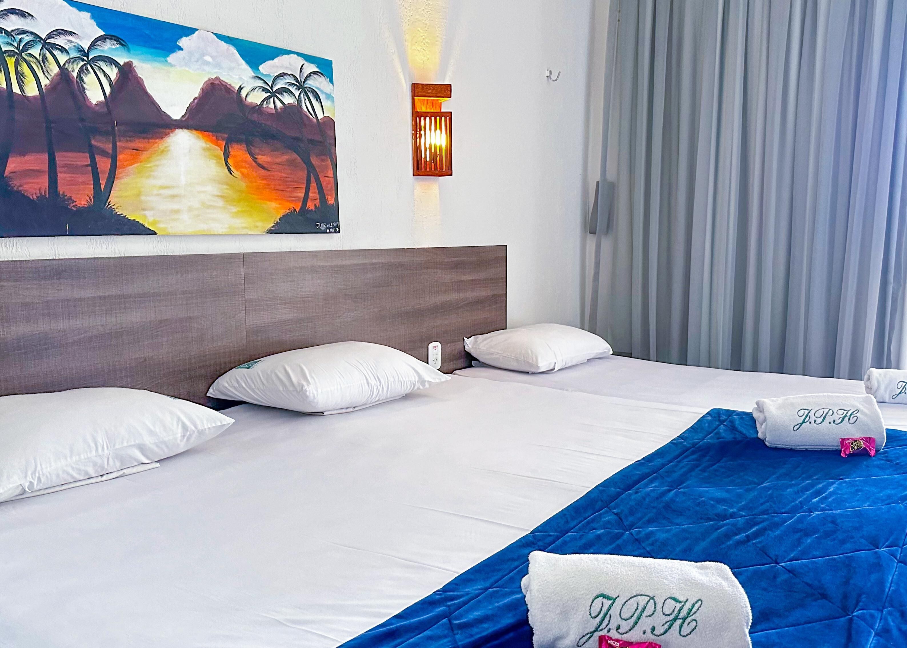 1 bedroom, minibar, free wifi, bed sheets