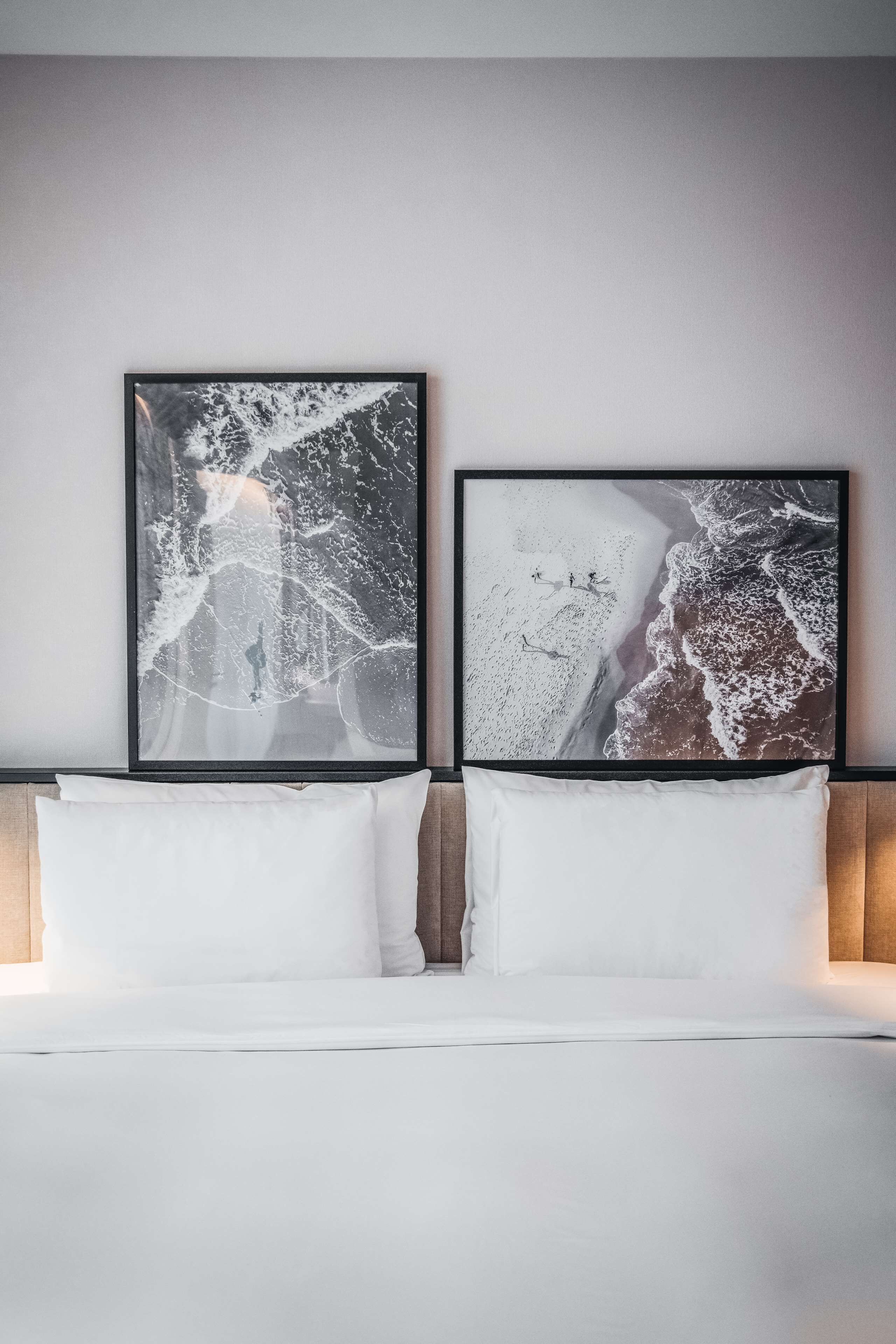 Suite | 1 kamar tidur, minibar, brankas, dan meja kerja