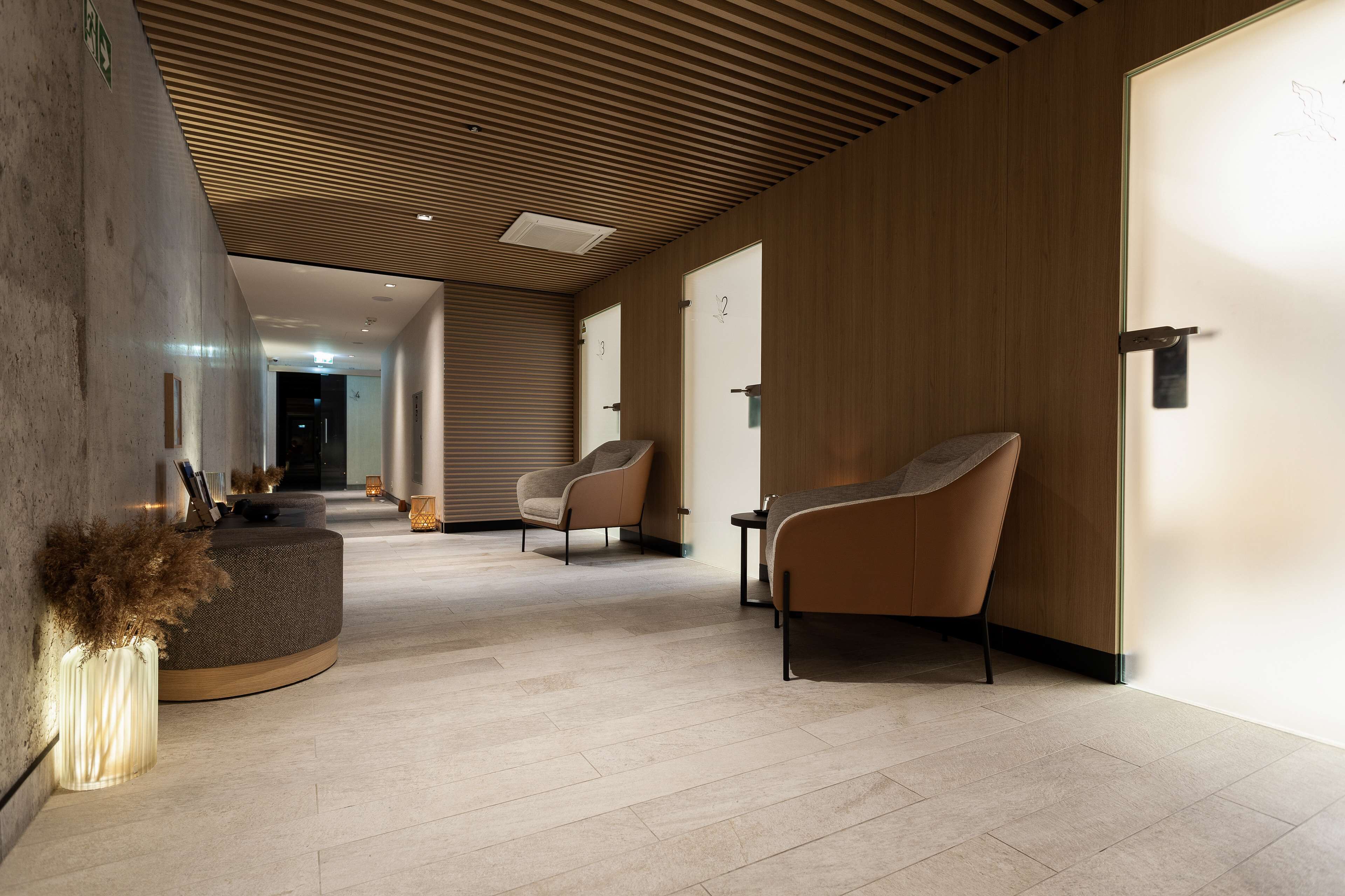 couples treatment room(s), body treatments, body wraps, body scrubs