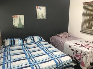 Habitacion Confort doble  Aire Acondicionado | Sängtillbehör av högsta kvalitet, strykjärn/strykbräda och gratis wi-fi