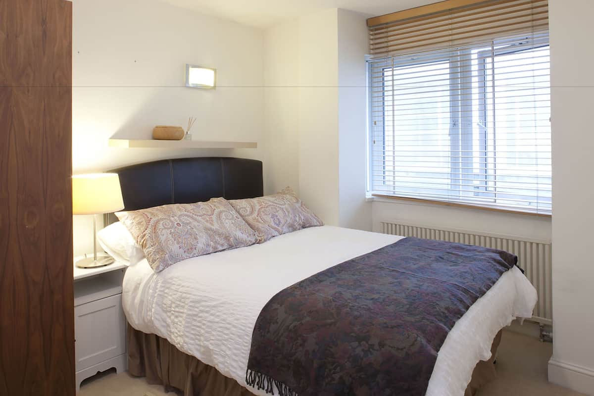 Appartamento Tradizionale, 1 camera da letto, vista cortile | 1 camera, biancheria da letto di alta qualità, ferro/asse da stiro