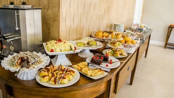 Termasuk sarapan bufet setiap hari