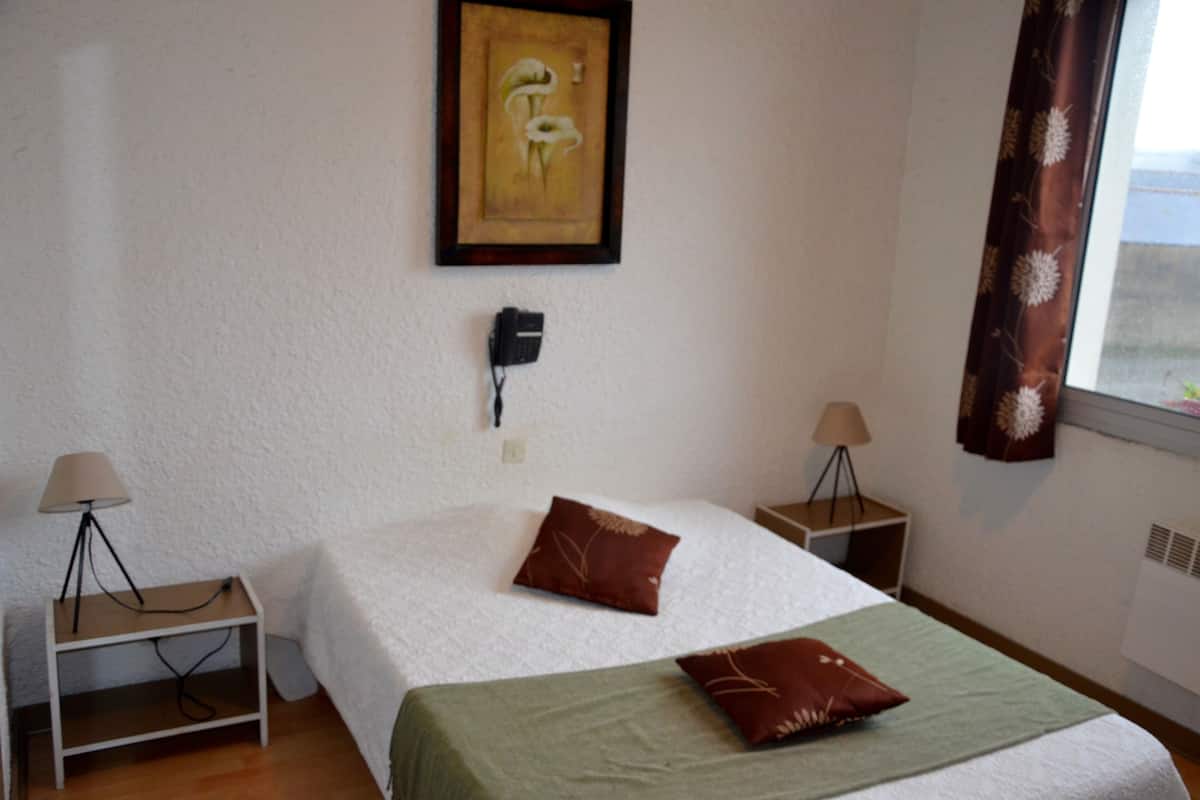 Standard Double Room | Individually decorated, free WiFi