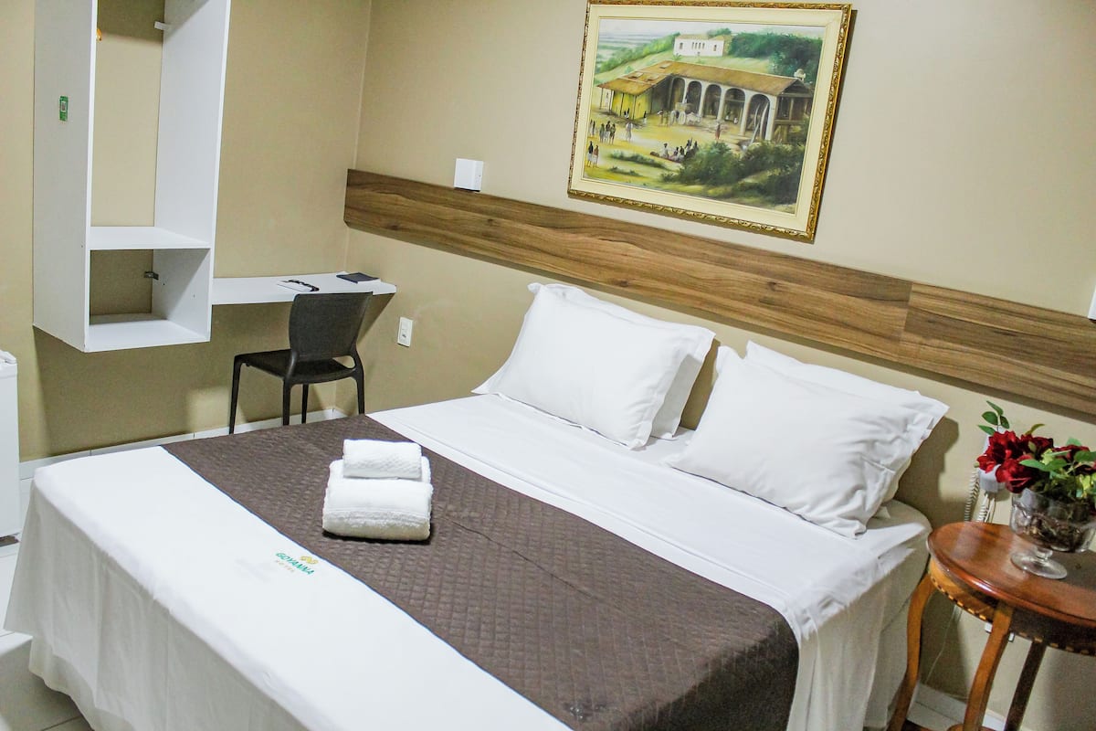 1 bedroom, minibar, desk, iron/ironing board