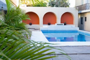 Outdoor pool, sun loungers